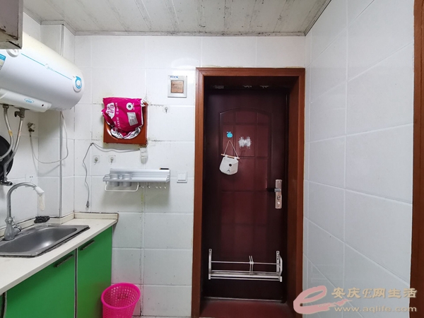 743a6786-c1c7-4632-bc70-bd9d2565065c_0.jpg