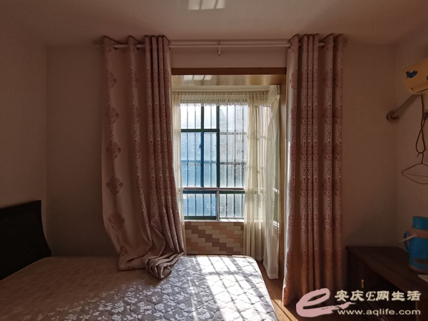 e6dc6ea9-be4c-43ce-be21-e3d6f9aa25dc_0.jpg