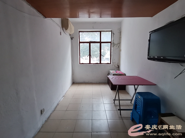 1c2a25ed-5265-4651-83e6-8df7adb26dab_0.jpg