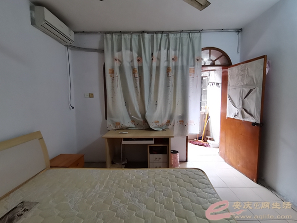 04acd3ee-68df-4e98-9019-a1514e0c464c_0.jpg