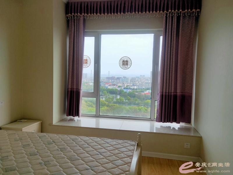 3fddd2da-68cf-4793-9a8f-ec68d60c733e_0.jpg
