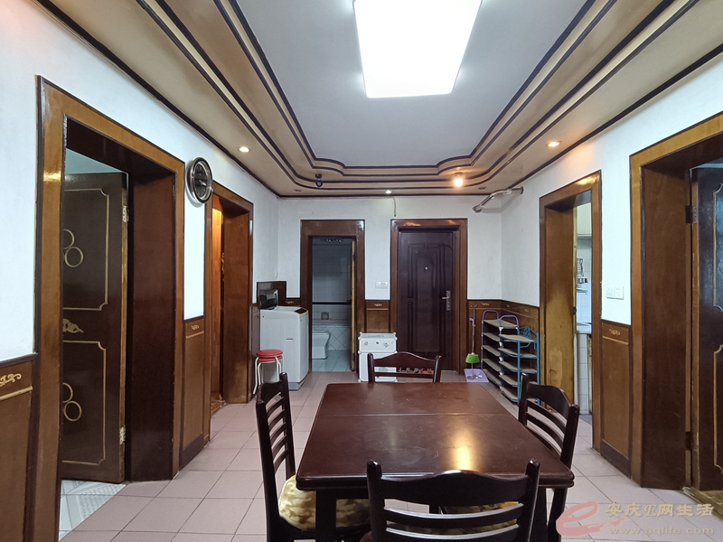 dde8080e-706a-4430-82f5-7dd0c4bb34f6_0.jpg