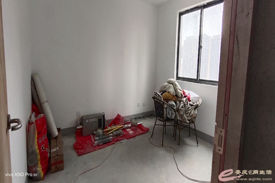0f838ecb-06ec-48f7-9c24-949ddffd20c0_0.jpg