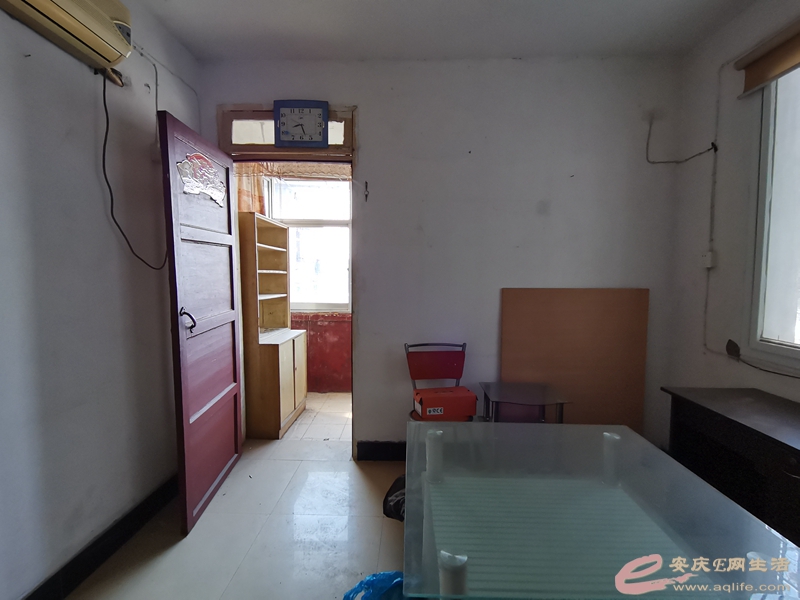 cb4e87ae-0ae4-4abf-ad4a-fb4287b6a2a8_0.jpg