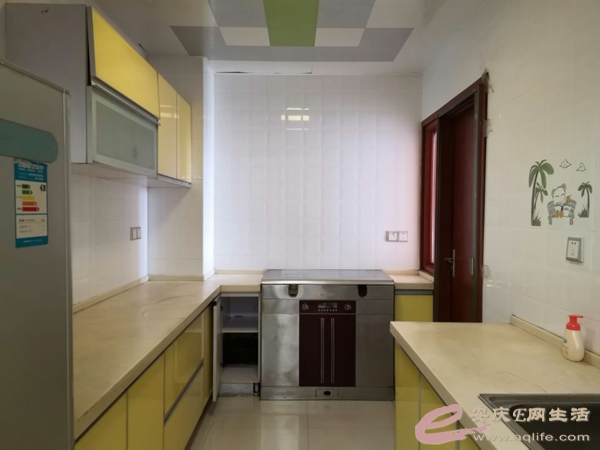 102cb404-06be-44cb-9365-498820c11301_0.jpg