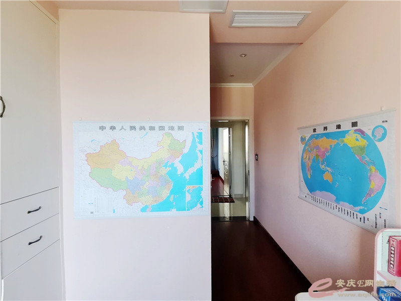 0d90d487-bc07-4a17-8548-86f011e6d05c_0.jpg