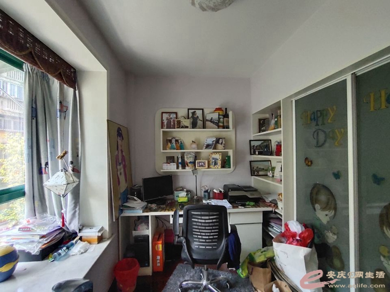 74c0d06d-e5f2-4393-8171-5ed13b1aa683_0.jpg