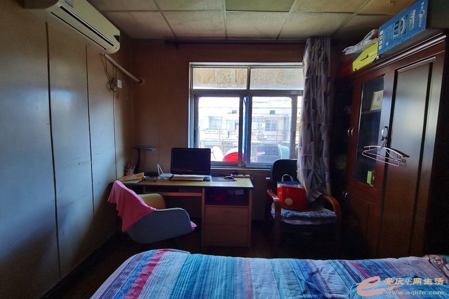 576f6a02-eff3-481b-9c86-ce1ca6926d20_0.jpg