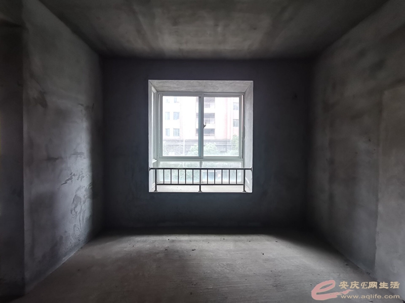 903bf960-d51b-4174-9824-51d79a2f985c_0.jpg