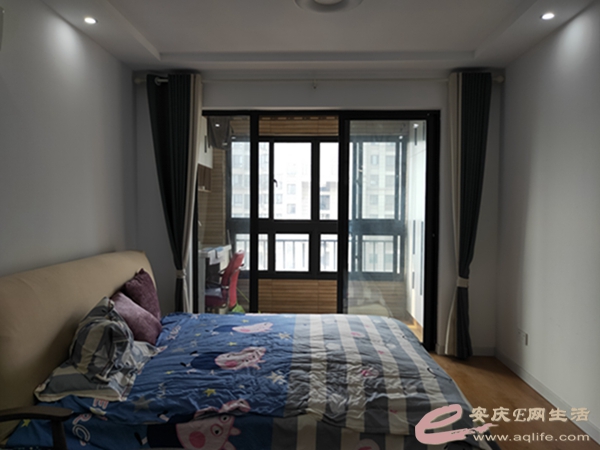 6426eb72-ce8d-45b1-b15f-b909684afa0f_0.jpg