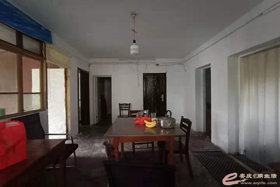 7e38e62f-2971-4129-860c-1e7c9b9553f4_0.jpg