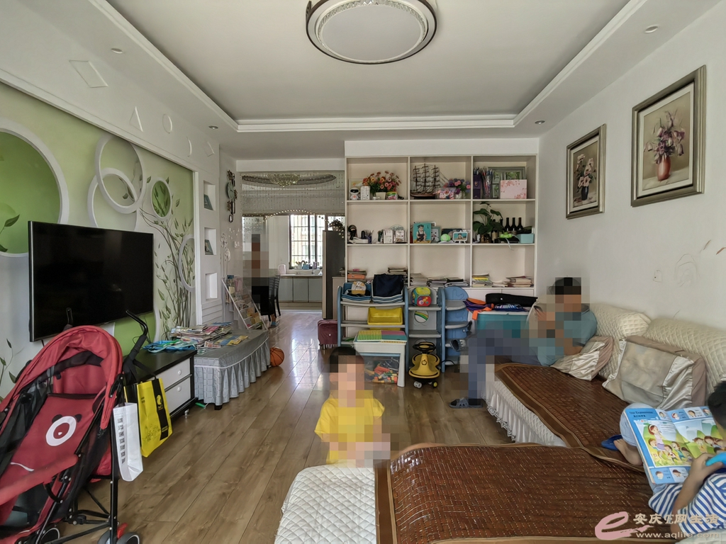 da90d955-d235-462c-a711-a3ce4c331a64_0.jpg