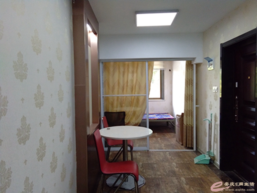 6107cfa4-1a72-4a28-963b-939b170fd4d4_0.jpg