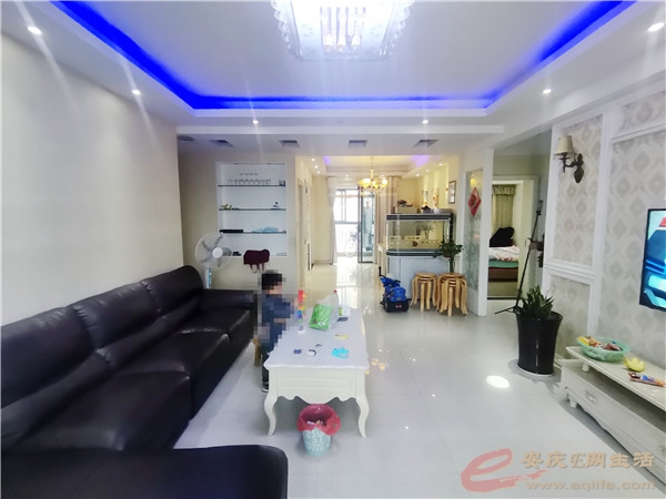 71cb7e44-fd80-43c1-b1c9-f97e67020d29_0.jpg