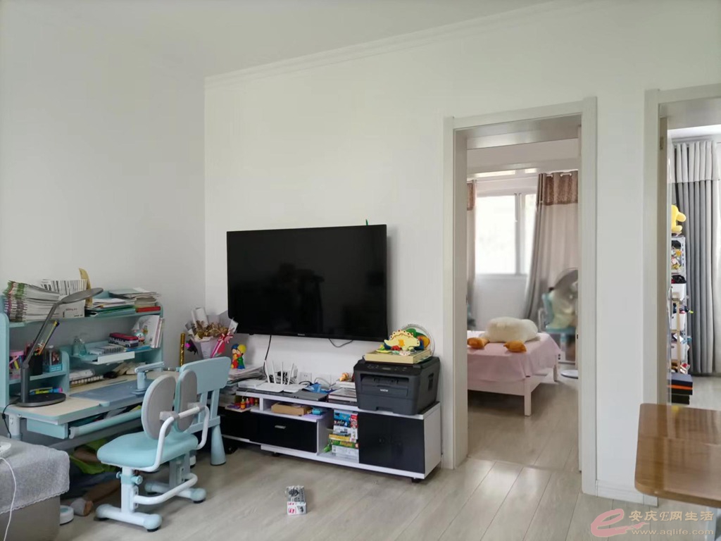 d7bc28aa-42bf-492e-b929-8ab17d7da741_0.jpg