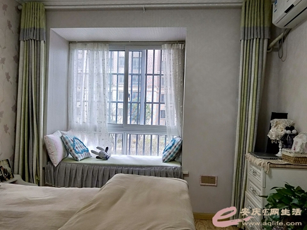 1253c2d1-6ce8-42db-b6ae-09ee98e4e035_0.jpg