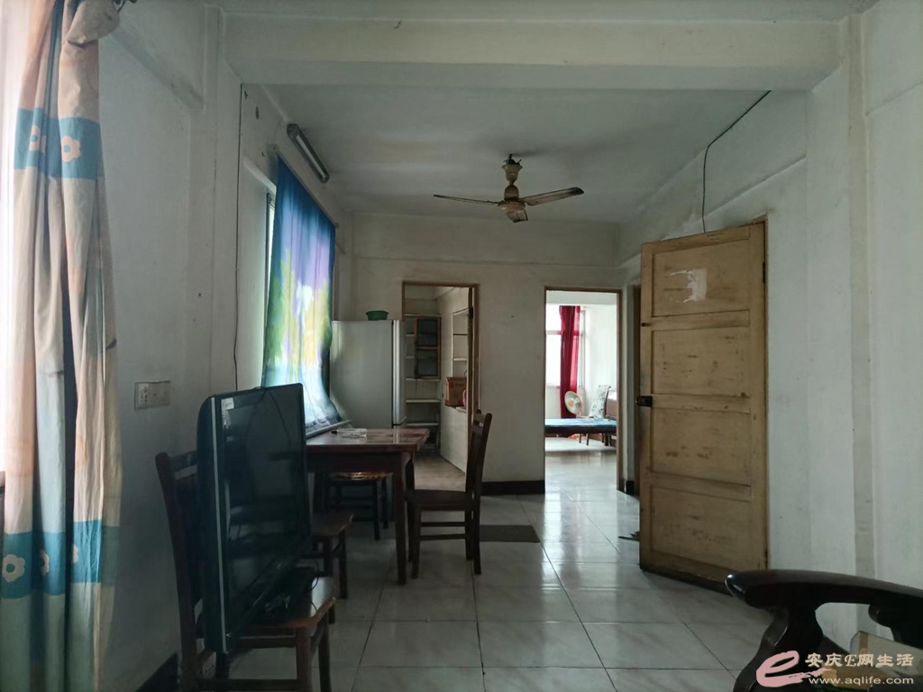 a5dbda25-12fd-448c-886d-02878e7d0348_0.jpg