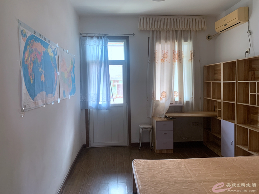 ac1b4ea5-eccf-4940-b9b6-de1d95b380fb_0.jpg