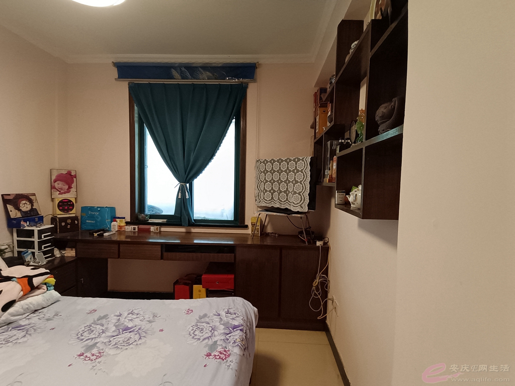 3abb30dd-7e27-4567-a2e2-a24bae82c8ac_0.jpg