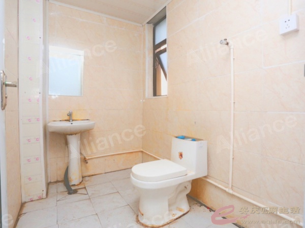 5d4e7de360d0e3b0fdc8dfb965ade883-055.jpg