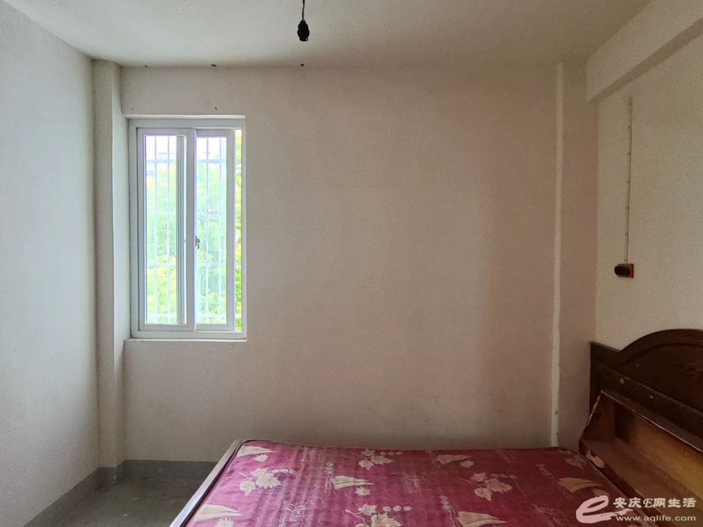 29d4ddb4-acfb-4616-9348-8d42ca819333_0.jpg