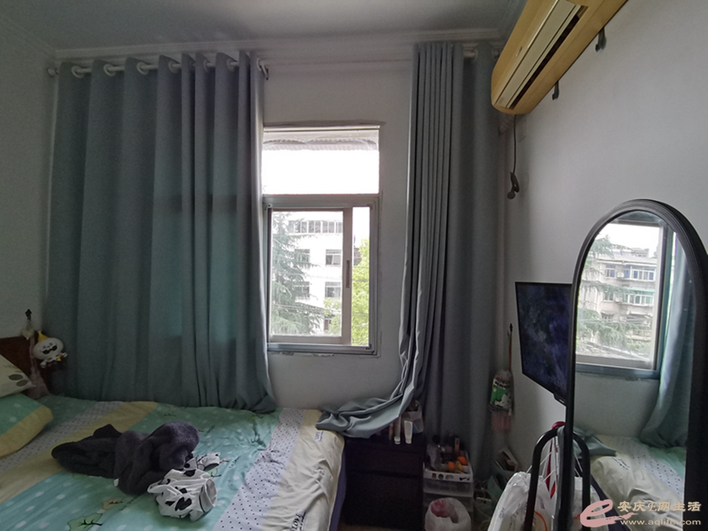 8a5d500b-5066-4b0b-bd99-c19b827ab1bc_0.jpg