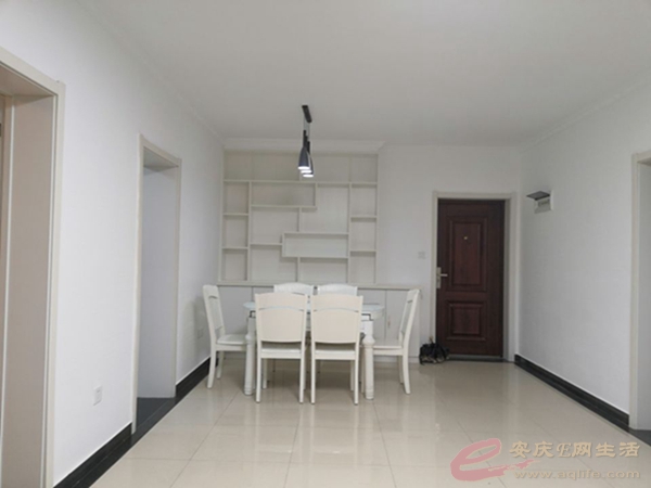 8a353512-4a5a-41e0-acbb-1ecbd04412ac_0.jpg