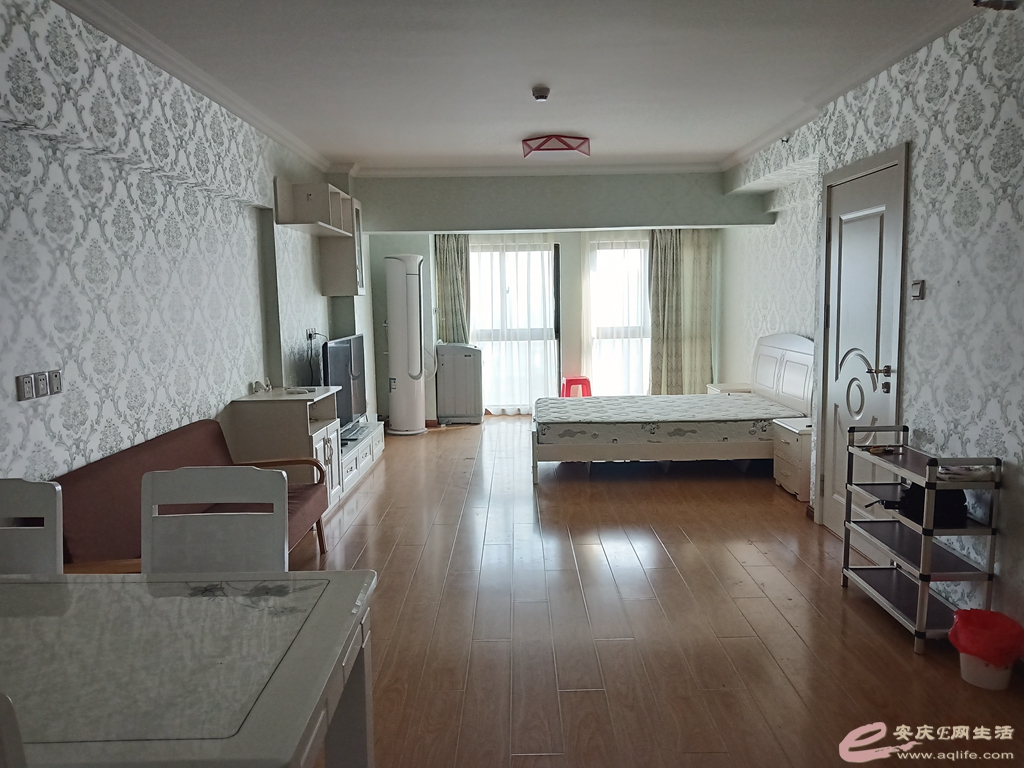b586d2a6-2031-46a9-b16d-7ddd1aa2c82a_0.jpg