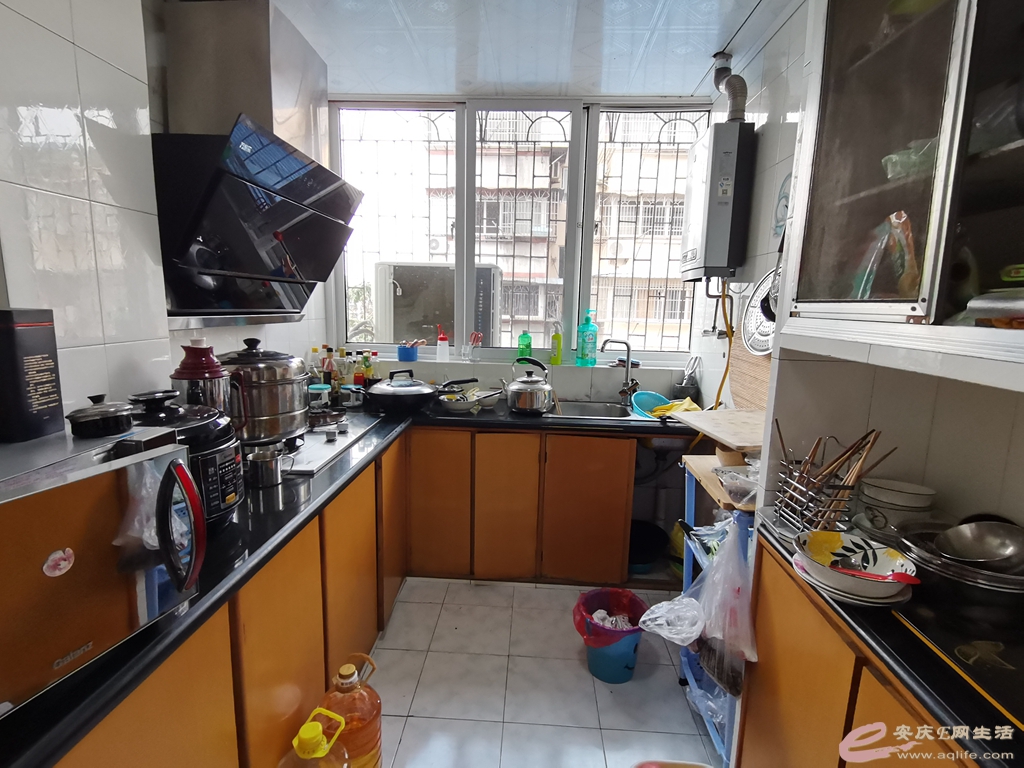bedbe324-1620-44e8-ab06-a08d7b12debb_0.jpg
