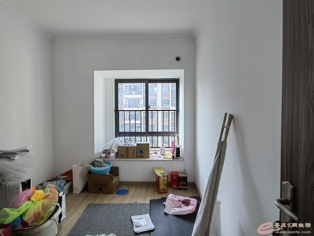 3d25ca53-7667-44b9-a60a-492fe4a1b3f2_0.jpg