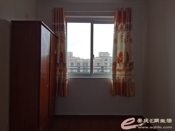 8ff50d19-1a7f-4dc7-93ca-a00f57188c68_0.jpg