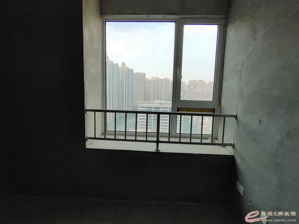 05cb8761-96ee-47e5-ad9b-9a6520a167cb_0.jpg