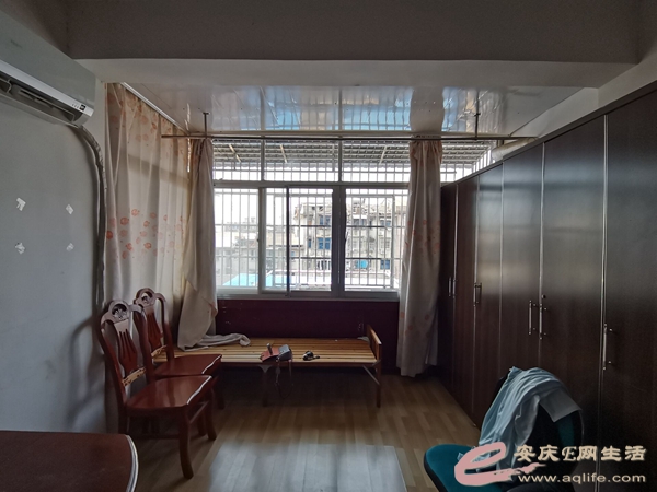 db8ce811-db3c-4fe5-802c-12ca38d17b32_0.jpg