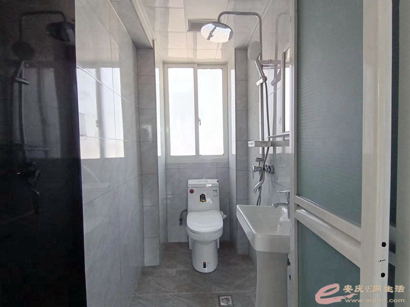 f982ce9b-f823-40e0-b2ea-2e9bf7e1dd10_0.jpg