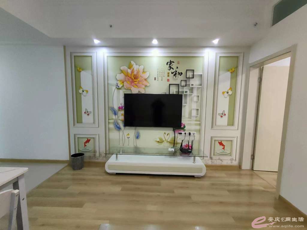 c60f5459-499d-4bcb-933d-d13fe39ff333_0.jpg
