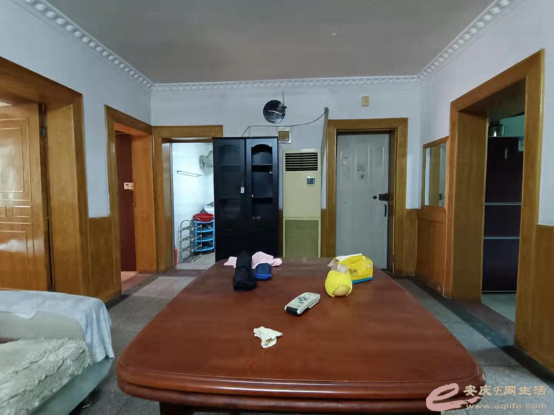 b86aa00c-1f33-4cc2-902e-38001949febd_0.jpg