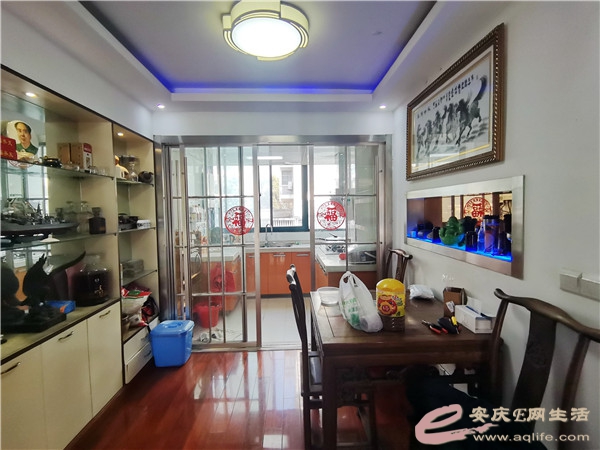 7cad0154-ef9c-4d7b-afe9-1adcf2c32255_0.jpg