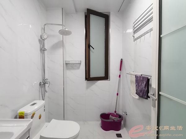 8c3c4baf-8d35-4bd1-93c2-ffb635c36b85_0.jpg