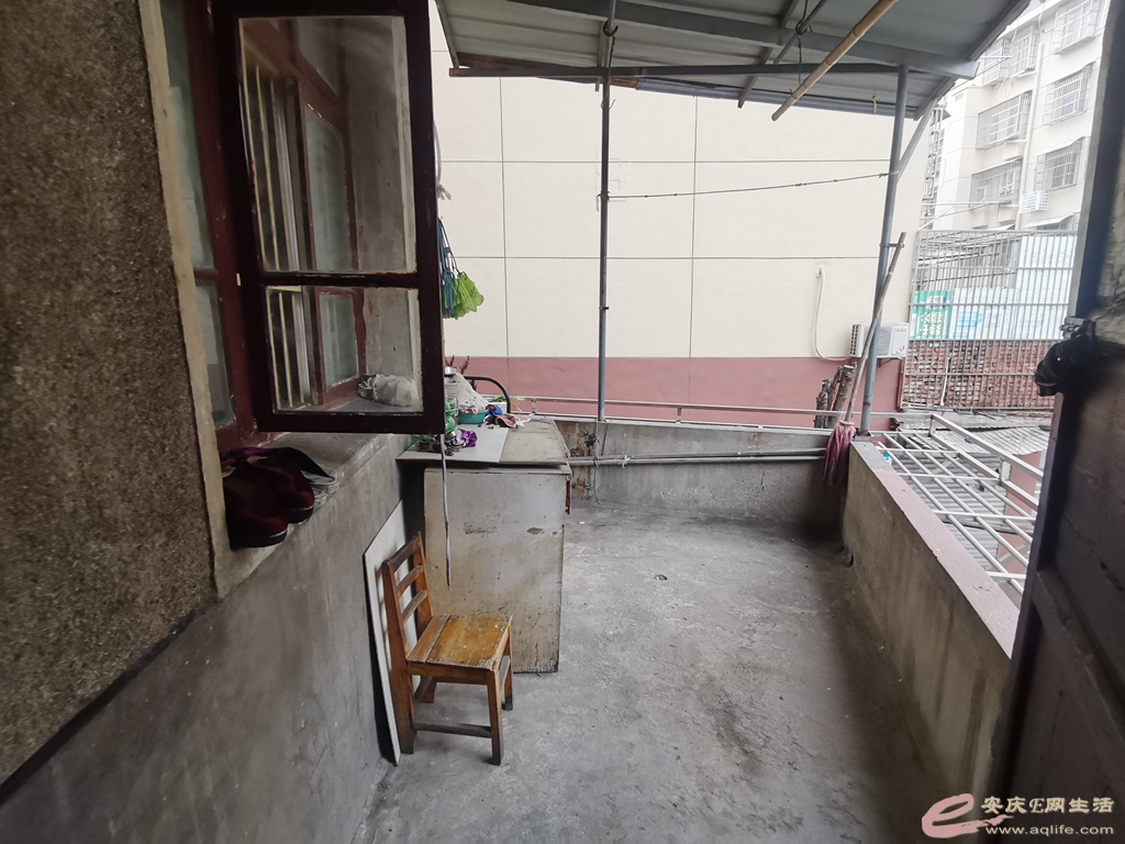 95801da1-79be-4c63-9022-4b3c9a23cbd0_0.jpg