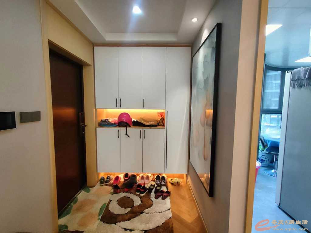 4bed2162-4758-4710-b442-8bcd184903c3_0.jpg