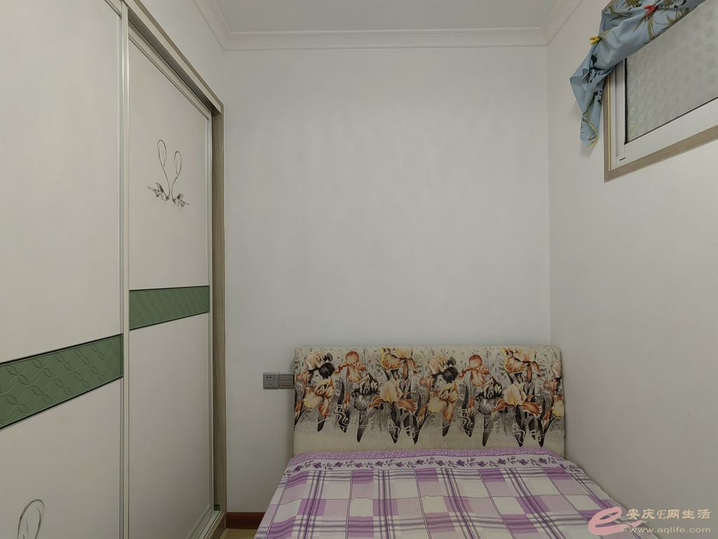 1898e06f-56ce-4c86-93f1-a67770ae0d51_0.jpg