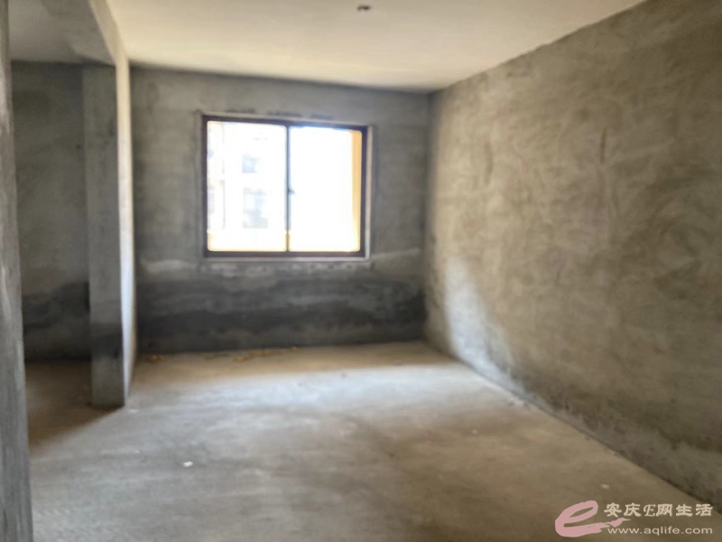 5049eaec-d6db-45bd-9899-be77de5478a8_0.jpg