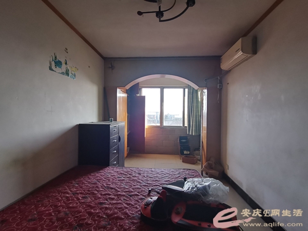 aad1a3e3-fbb3-4354-9b1f-5567c30fd01e_0.jpg