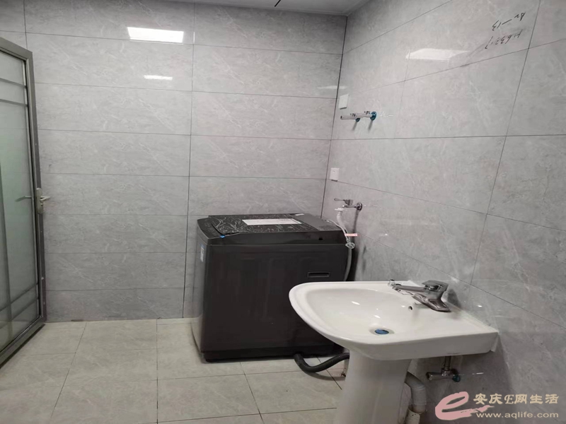 mmexport1679989791425.jpg