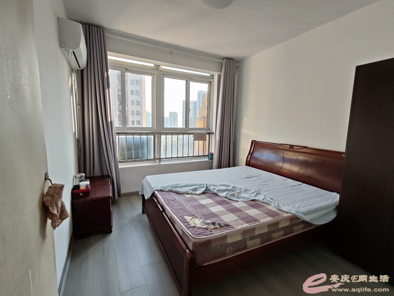 090502vju8vgd5ct9ptffq.jpg