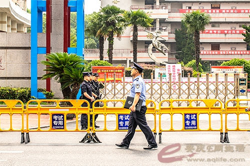 0U5A5836-1-E.jpg